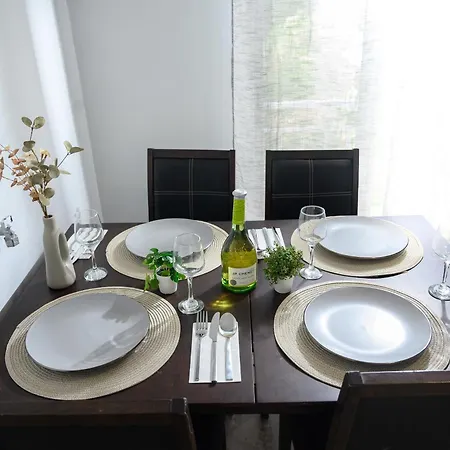 Venus Metro Apartament Saloniki